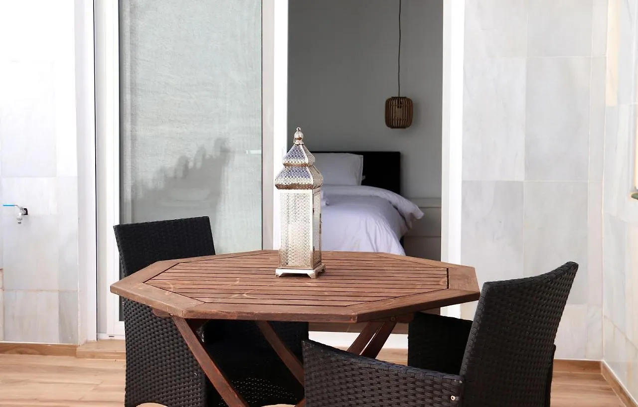 Nyaraló Karibu Beach & Pool Marbella Spanyolország